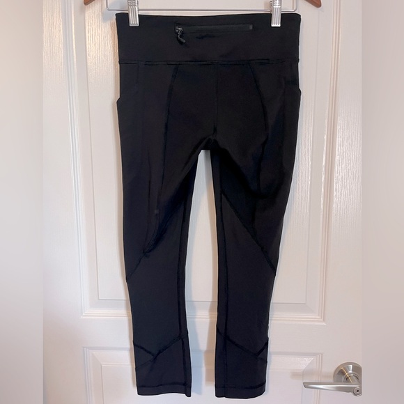 LULULEMON CROP 21” TIGHT - Picture 2 of 9